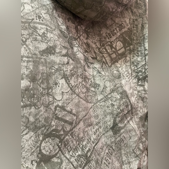 Geeen patterned Roxy winter jacket ladies size medium - Picture 8 of 8